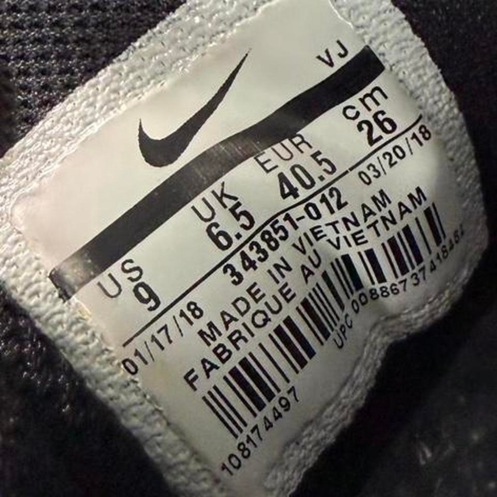Nike Air Max Torch 4 Black Metallic Sneaker Shoe W9 343851 - Picture 7 of 7